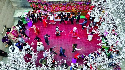 【文化中國(guó)行】在新疆尋找春天